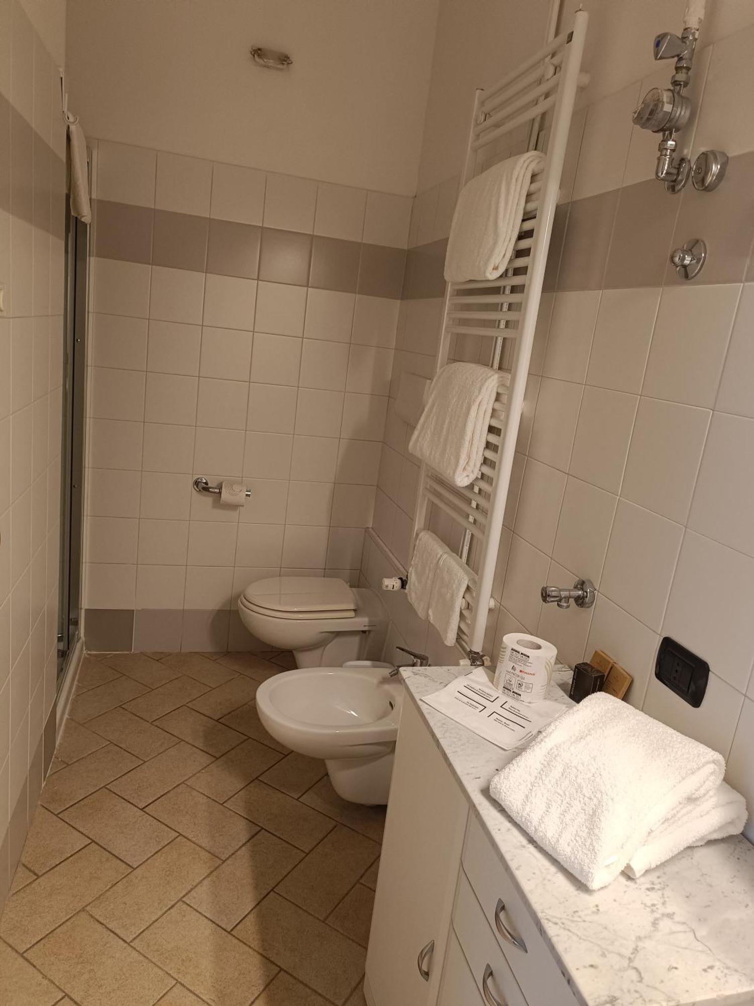 Residence Borromeo Cesano Maderno Extérieur photo